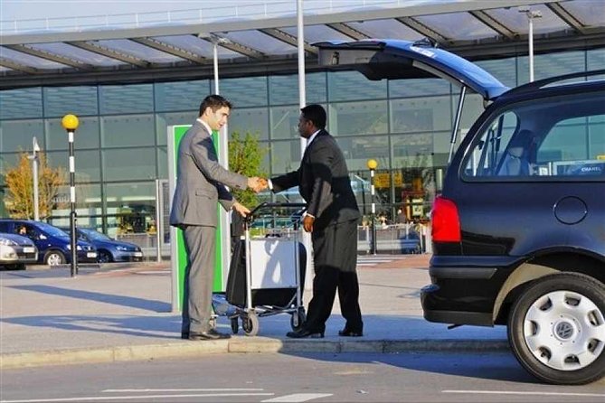 01 way Private Transfer from Cairo Airport to Your Hotel in Cairo - The ride to your Cairo hotel