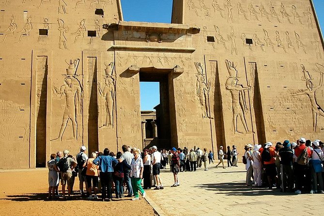 08 Days - 5 Stars Deluxe Egypt Tour ( Cairo and Nile Cruise ) - Arriving in Cairo Without the Usual Airport Fuss