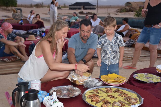 1 Hour horse Ride and Jeep adventure with stargazing -Hurghada - Dinner after dark
