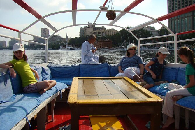 1 -Hour Sailing Egyptian felucca ride on the Nile in Cairo - The biggest question: felucca or motorboat?