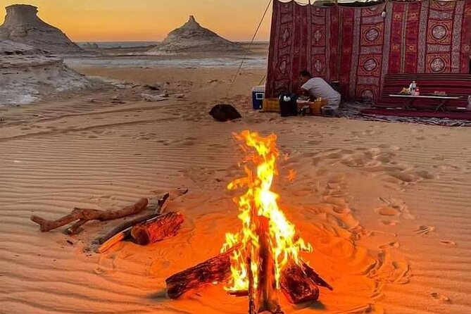 2 Days and 1 Night White Desert Camping Tour - Black Desert and El Hez Village