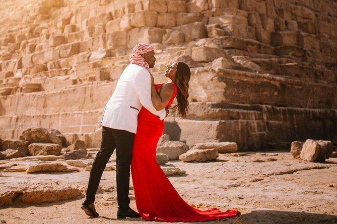 2 Hour Photoshoot at Pyramids of Giza with Instgram Style - Why photographs at Giza can be worth the cost