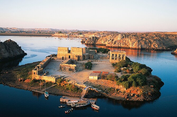 2 Hours Tour in Philae Temple - Inside Philae Temple with a private guide