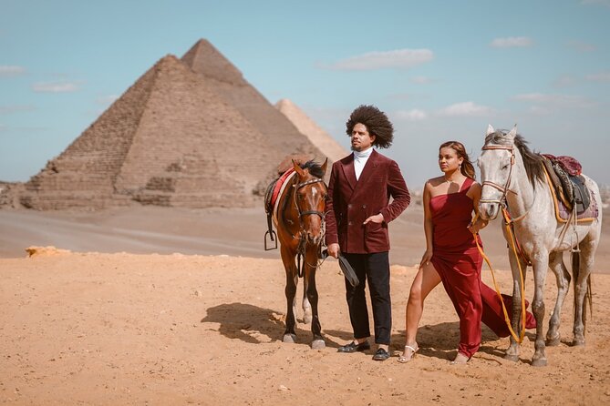 2 hrs Unique Photo session (PhotoShoot) at the Pyramids of Giza - Meeting at the Great Pyramid
