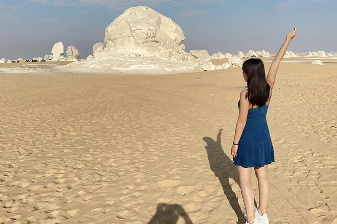 2Days to White Desert and Bahariya Oasis tour From Cairo & Giza - Valley of El Haize and the desert’s hot springs