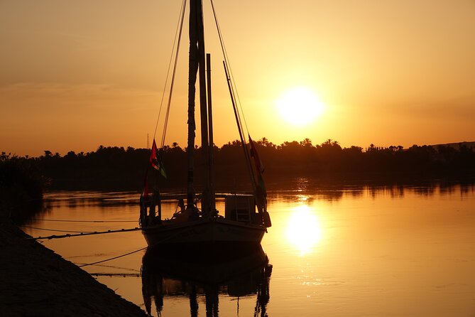 3 or 2 or 1 Nights Mighty Nile Felucca Adventure - Daraw market and the camel trade