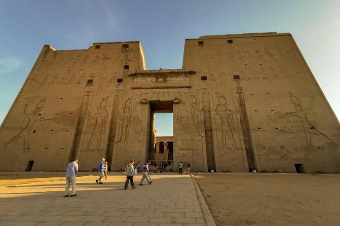 4-Day 3-Night Nile Cruise from Aswan to Luxor - Luxury Tour - Day 4: Karnak, Luxor Temple, and a noon finish