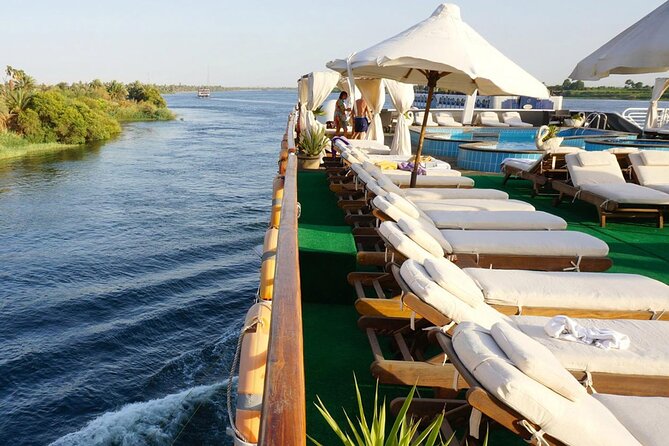 4 Days Nile cruise Aswan to Luxor & Abu Simbel. Hot air Balloon - Kom Ombo: a temple with an unusual double design