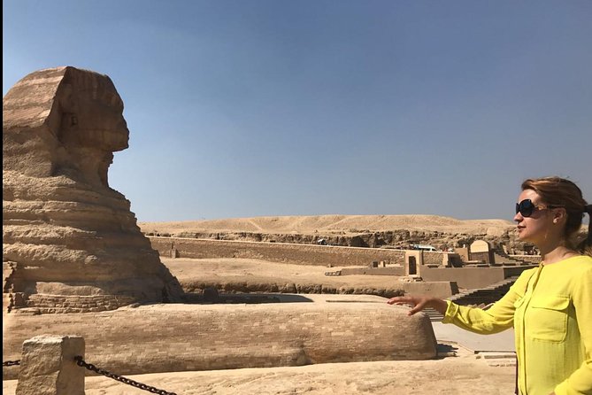 4 Hours private tour to Giza pyramids Sphinx - Khufu, the Great Pyramid, gets the first serious look