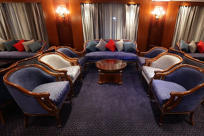 4-Night, 5-Star Nile Cruise from Luxor to Aswan - Day 1: Karnak and Luxor Temple