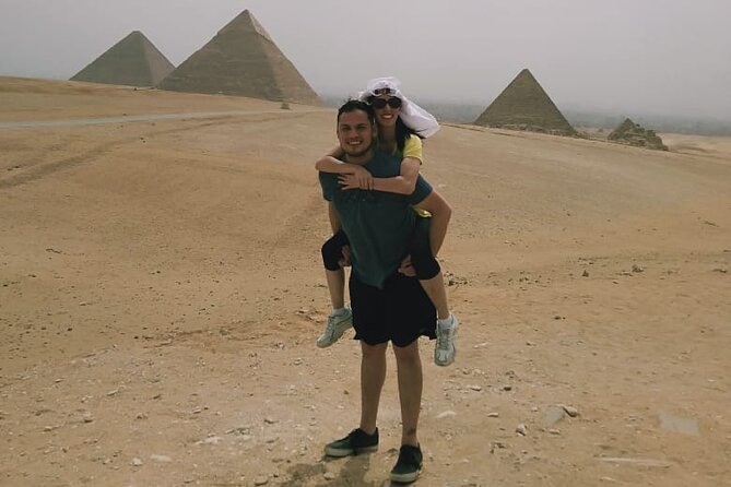 4Hours Private Pyramid with lunch&camel ride through Ancient Giza - Koshari lunch and souvenir stops