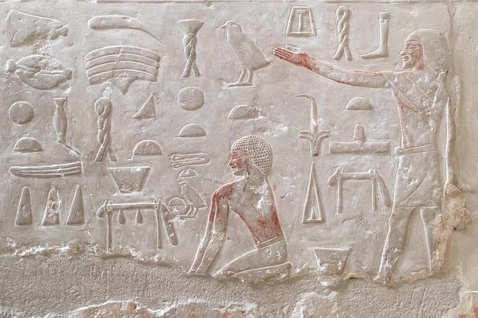 6 Hours visit to Giza pyramids sphinx and Sakkara - What the $20 price really includes