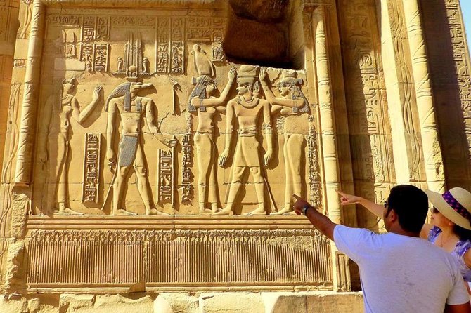 8-Day Private Tour Cairo, Aswan, Luxor and Nile Cruise Including Air Fare - Day 4: Optional Abu Simbel and Kom Ombo