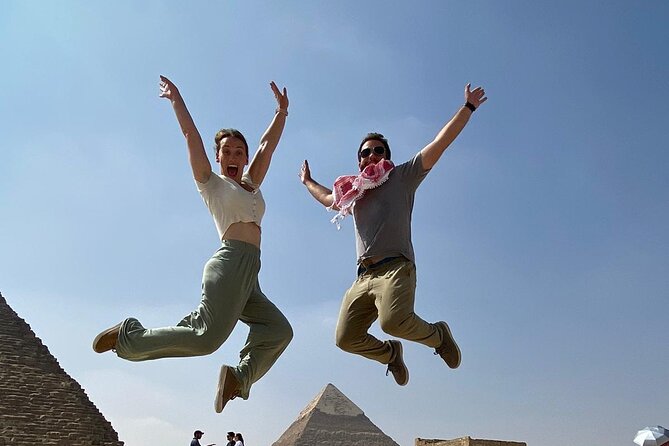 8-Hours private tour of Giza pyramids, Egyptian museum&Bazaar - Giza Pyramids and the Great Sphinx