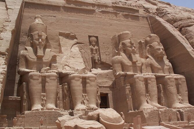 Abu Simbel Temple Day Trip with Hotel Pickup From Aswan - At the Abu Simbel Temple Complex