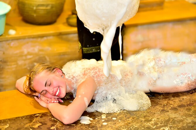 Aladino Hammam Program - Massage and rinse: gentle, not necessarily an oil treatment