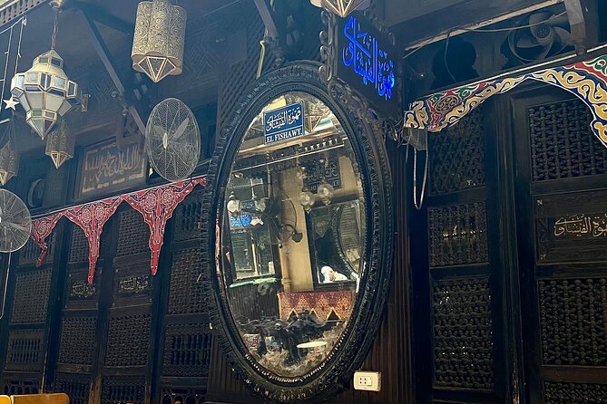 All Inclusive Day tour 8hrs Pyramids, Egyptian Museum and Khan Al-Khalili bazaar - What the private guide changes