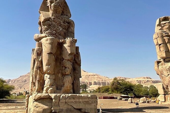 All Inclusive Day Tour to Luxor West and East Banks with Lunch - Colossi of Memnon and a short roadside stop