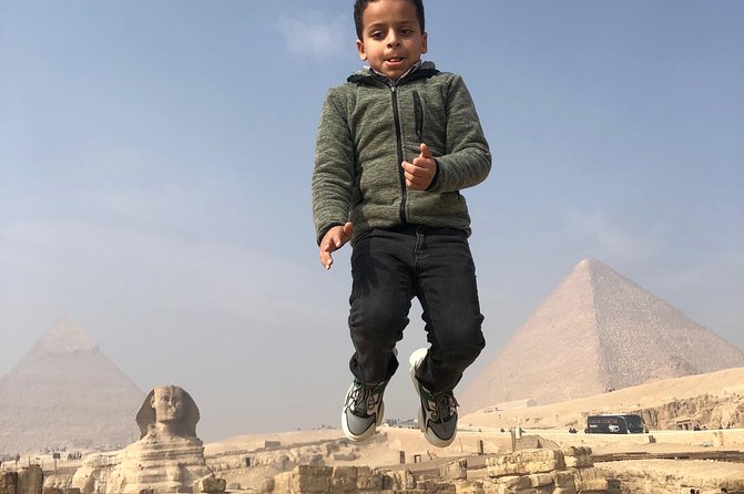 All Inclusive - Giza Pyramids , Sphinx, Cairo Museum and Lunch - What a $25 private Cairo day really delivers