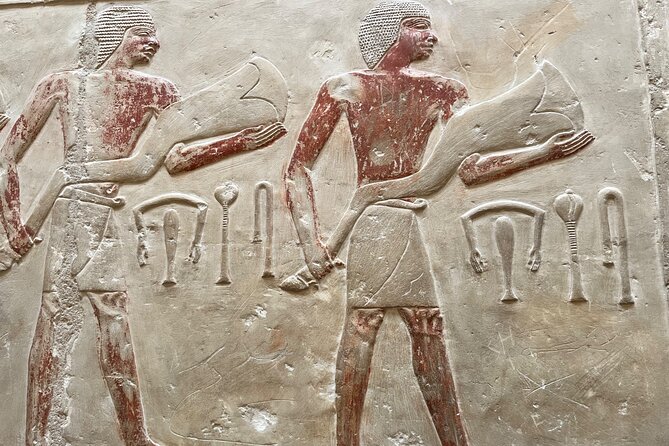 All inclusive Giza Pyramids,Sphinx,lunch,Camel,insid 3rd pyramid - Walking toward Khafre and the pyramid panorama