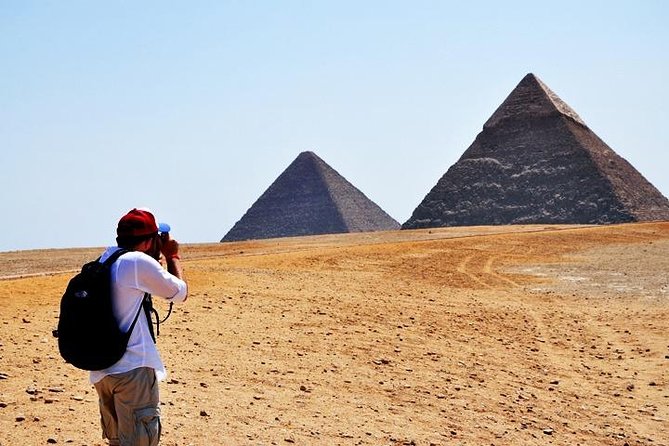 All inclusive Tour to Giza pyramids,Sphinx,inside pyramid,Camel - Food, transport, and the five-and-a-half-hour schedule