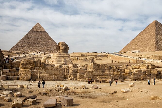 Allinclusive Half DayPrivateTour Giza PyramidsSphinx Ticke Lunch - Meeting the Great Sphinx