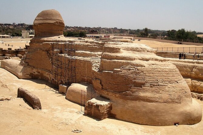 Allinclusive Half DayPrivateTour Giza PyramidsSphinx Ticke Lunch - Seeing Khafre’s Pyramid and Its Remaining Cap