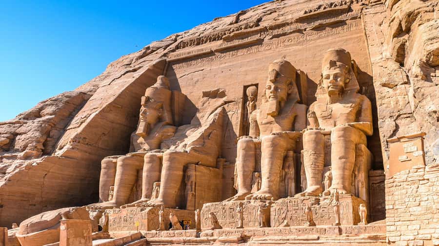 Aswan: Abu Simbel Group Tour with Guide and Entrance Fees - Is $65 good value?