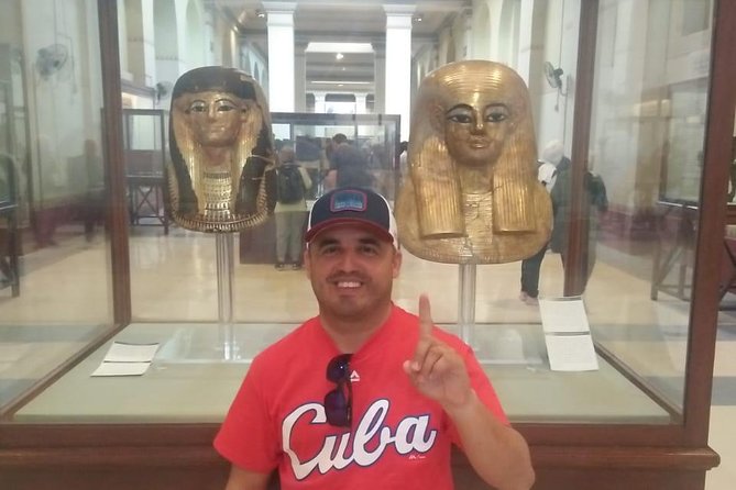 Best Full-Day Tour to Giza Pyramids Egyptian Museum and Bazaar - A full Cairo day for first-time visitors