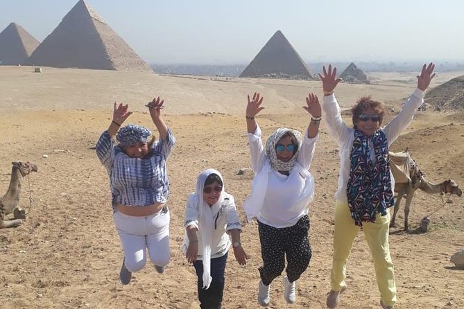 Best Full-Day Tour to Giza Pyramids Egyptian Museum and Bazaar - Khan el-Khalili: one hour of shopping and street life