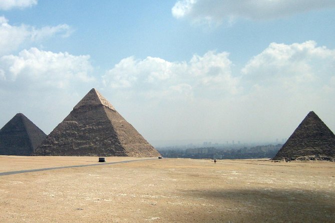 Best Two-Day Private Guided City Tour of Cairo Giza and Saqqara - Why two days works better than one long Cairo sprint