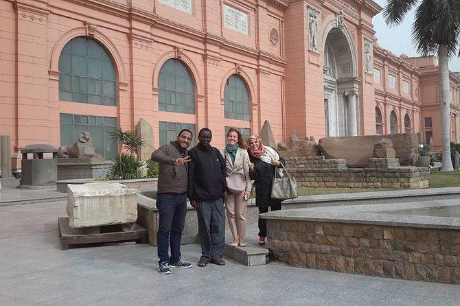 Cairo 8 Hour Private Tour Giza Pyramids, Egyptian Museum & Bazaar - What the $19 price really delivers