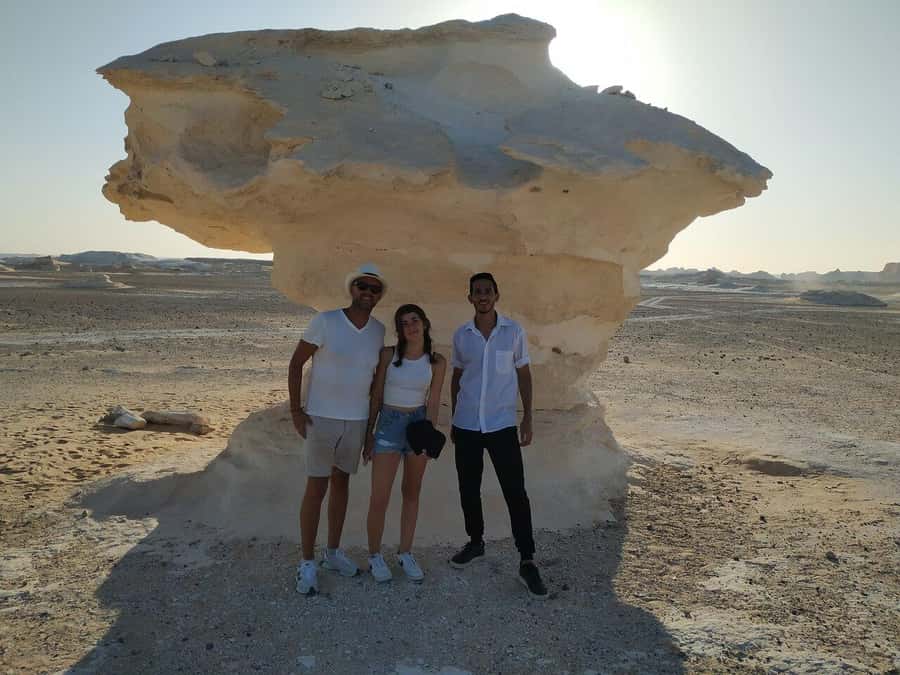 Cairo: Bahariya Oasis & White Desert A Private Day Adventure - El Hez Village and the cold spring