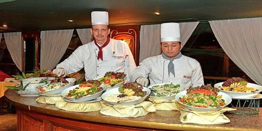 Cairo: Buffet Dinner Cruise with Folkloric Show - Folkloric dancing and the belly-dancing show