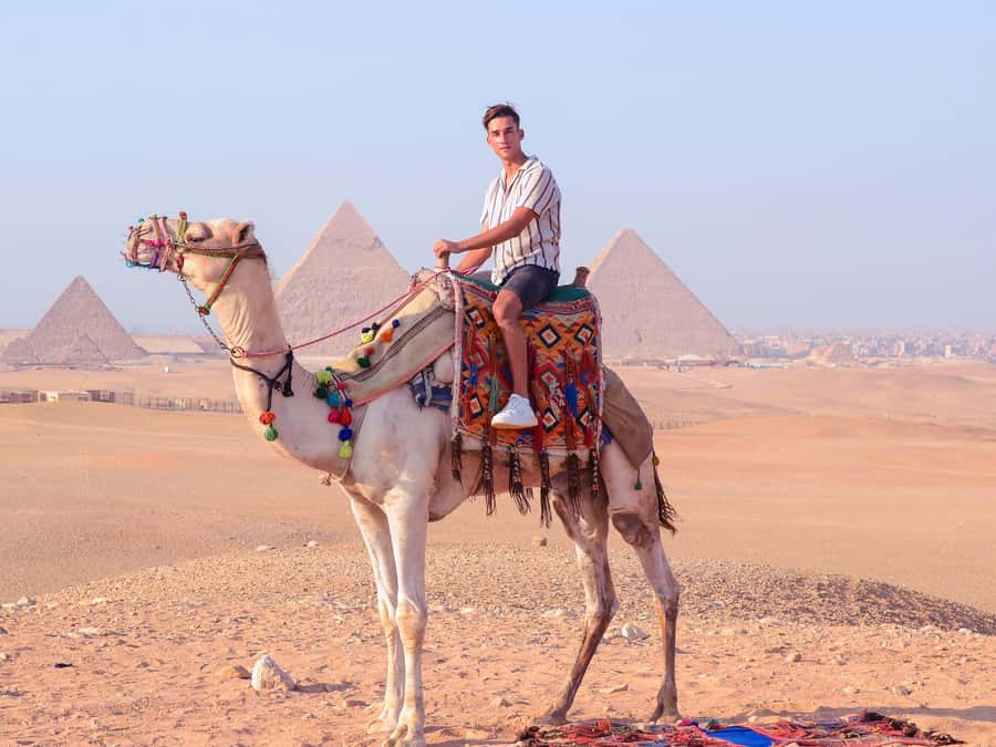 Cairo: Camel Ride Around The Pyramids with Hotel Pickup - The one-hour route past Giza’s four great sights