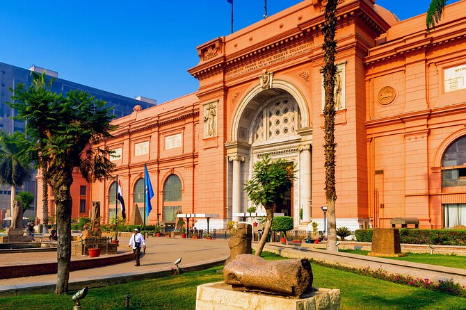 Cairo day tour Pyramids & Sphinx &Museum& old Cairo - Lunch, papyrus, and natural oils in one extended stop