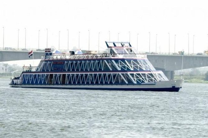 Cairo dinner Cruise with Belly dancer show - Boarding the Nile Steamer