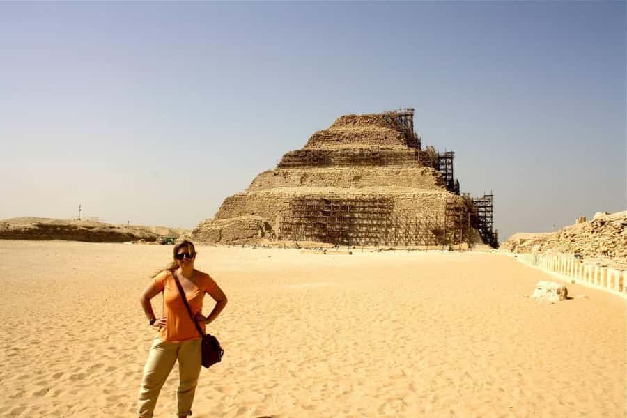 Cairo: Djoser, Bent Pyramid & Memphis Day Trip - Dahshur’s Bent Pyramid and Red Pyramid