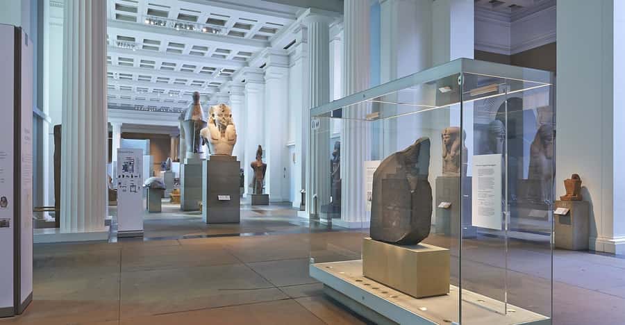 Cairo: Egyptian Museum 4-Hour Private Tour with Transfer - Hotel pickup makes Cairo logistics easier