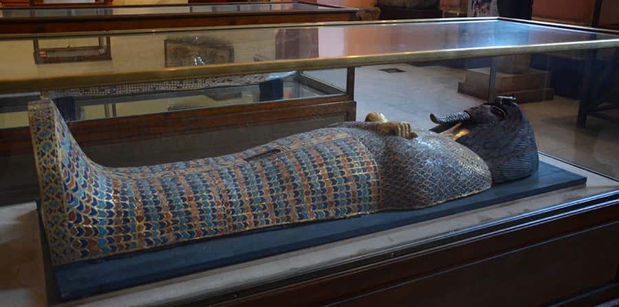 Cairo: Egyptian Museum, Citadel, and Old Cairo Guided Tour - The Egyptian Museum: choose your route carefully
