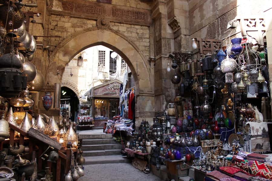Cairo: Egyptian Museum, Old Cairo & Bazaar Private Day Tour - Shopping through Khan El Khalili Bazaar