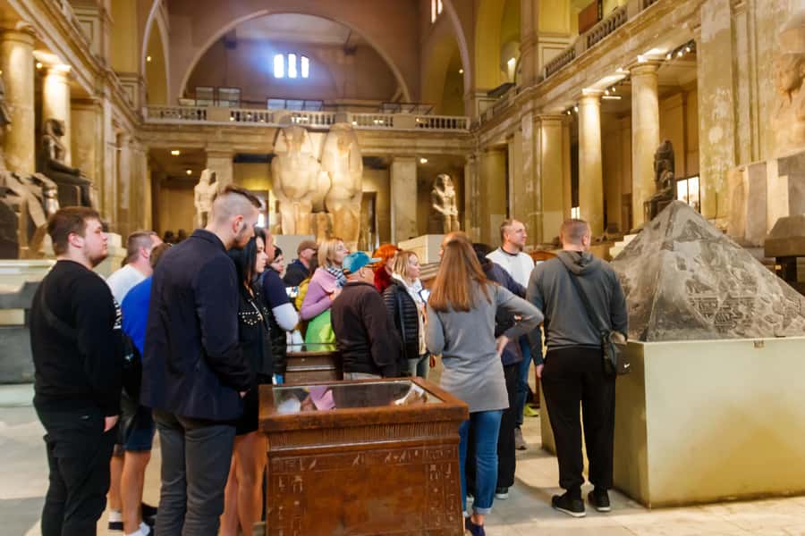 Cairo: Egyptian Museum, Pyramids & Bazaar Tour - What can make the day harder