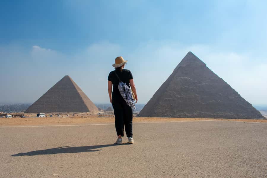 Cairo: Egyptian Museum, Pyramids & Bazaar Tour - Egyptian Museum: give it the time it deserves