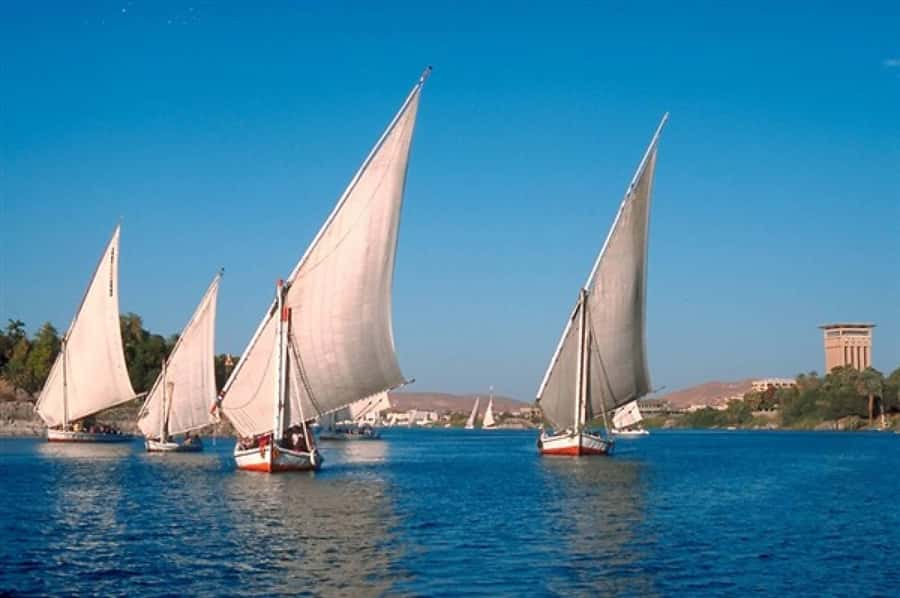 Cairo: Felucca Boat Cruise Along The River Nile - The one-hour guided portion in Cairo