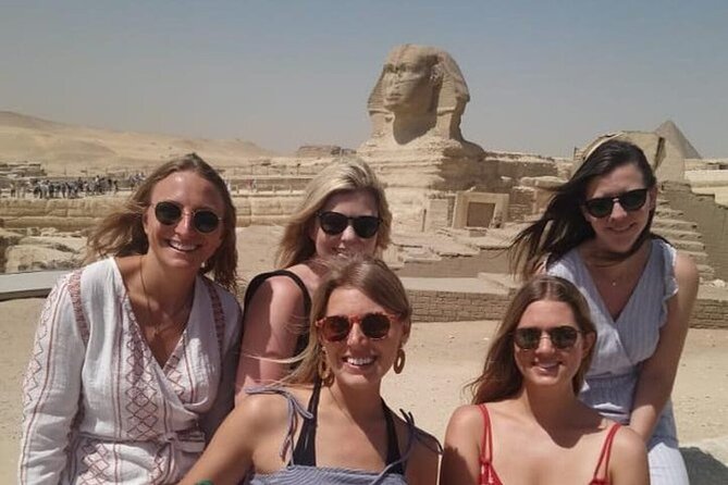Cairo Full Day-Pyramids & Sphinx & Egyptian Museum from Hurghada - Guide support, group size, and organization