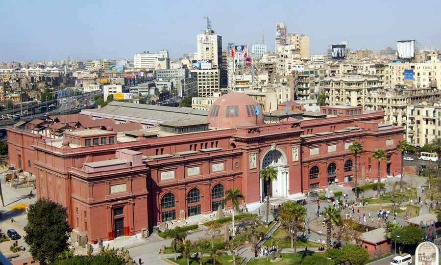 Cairo: Giza Pyramids, Egyptian Museum & Nile Dinner Cruise. - Food, shopping, and extra costs to plan for