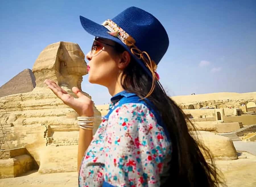 Cairo: Giza Pyramids, Memphis, and Sakkara Day Trip - Transport, lunch, and the $70 value
