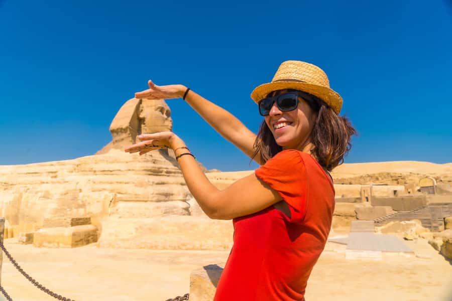 Cairo: Giza Pyramids & Sphinx Tour with Camel Ride & Entry - The guide matters more than the script