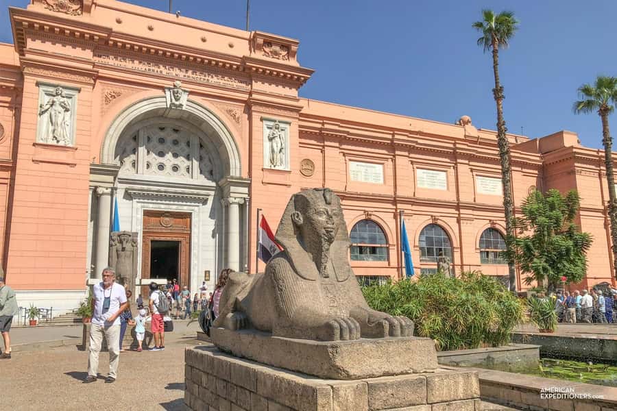 Cairo/Giza: Saladin Citadel, Egyptian Museum, & Bazaar Tour - The Egyptian Museum and its royal treasures