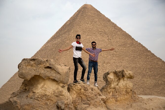 Cairo Guided Half-Day Tour of Giza Pyramids and Sphinx - The panoramic viewpoint and photo help